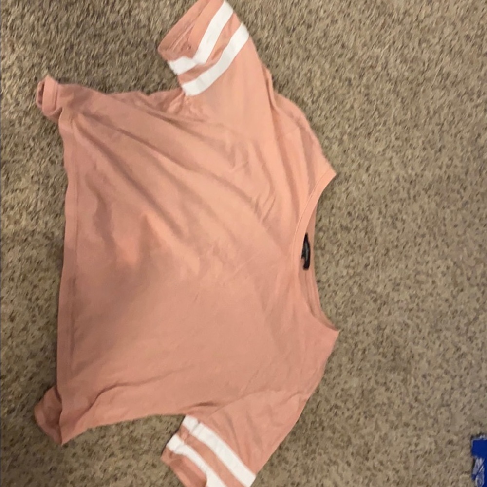 Cropped shirt